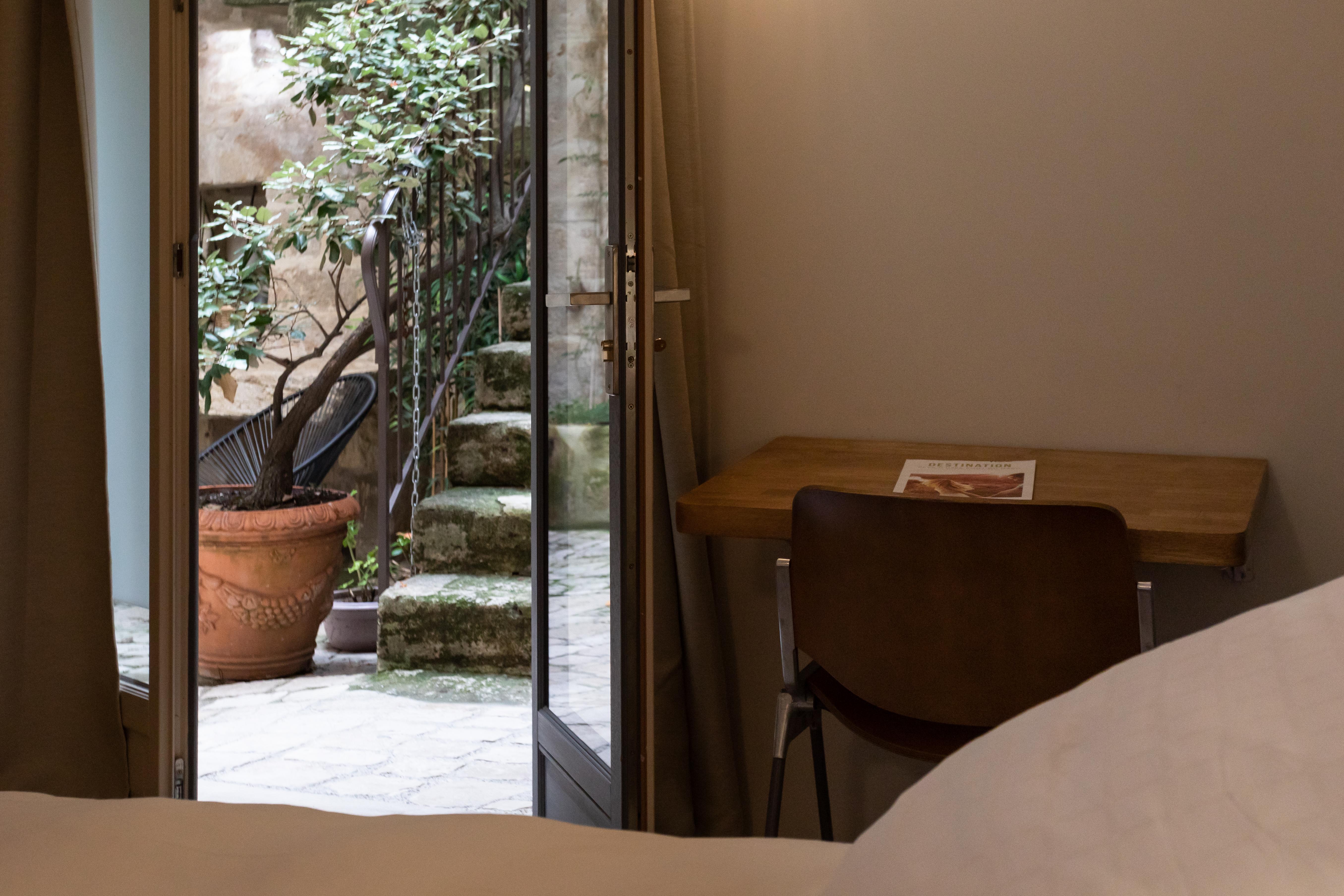 Boutique Hotel Entraigues Юзес Екстер'єр фото