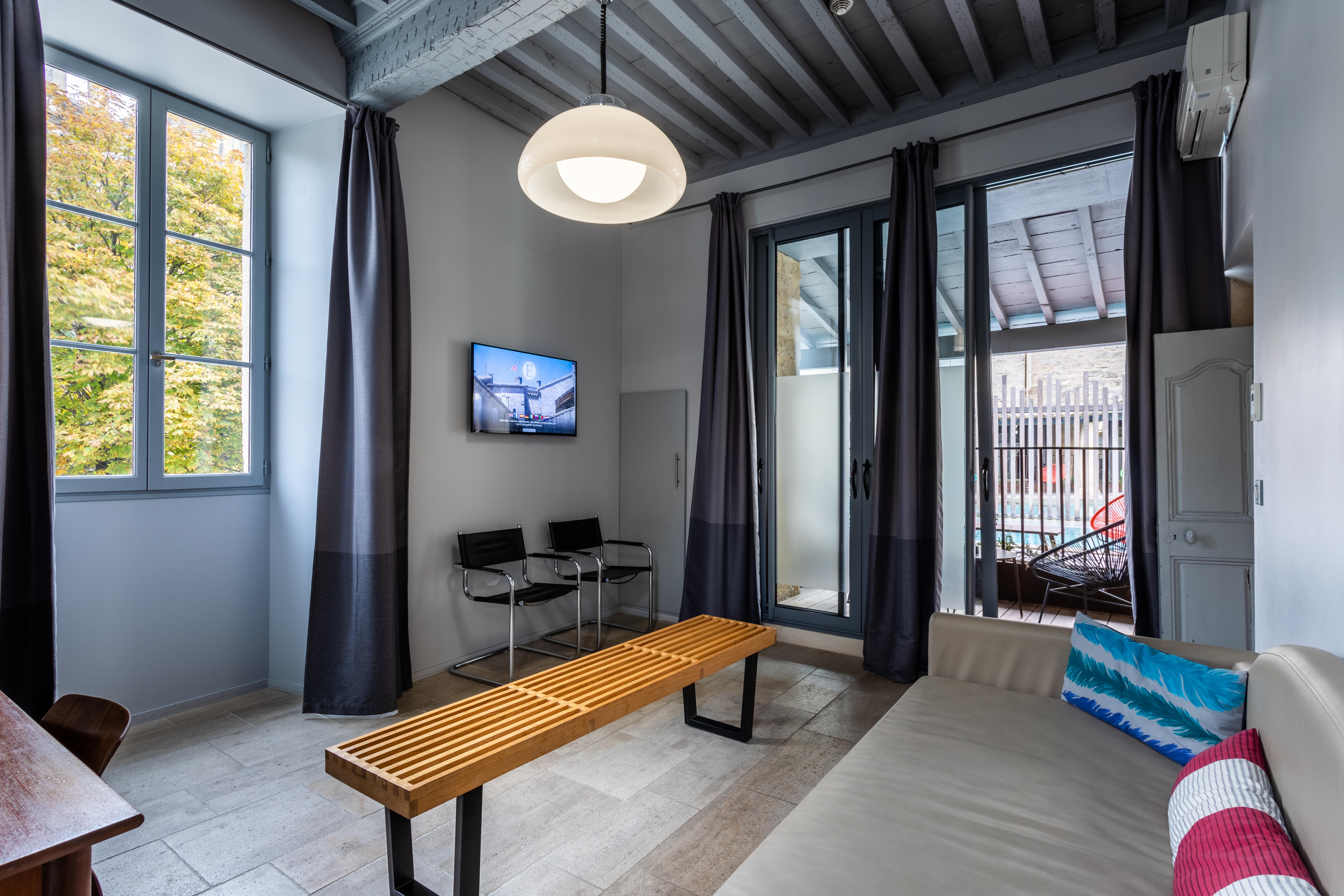 Boutique Hotel Entraigues Юзес Екстер'єр фото