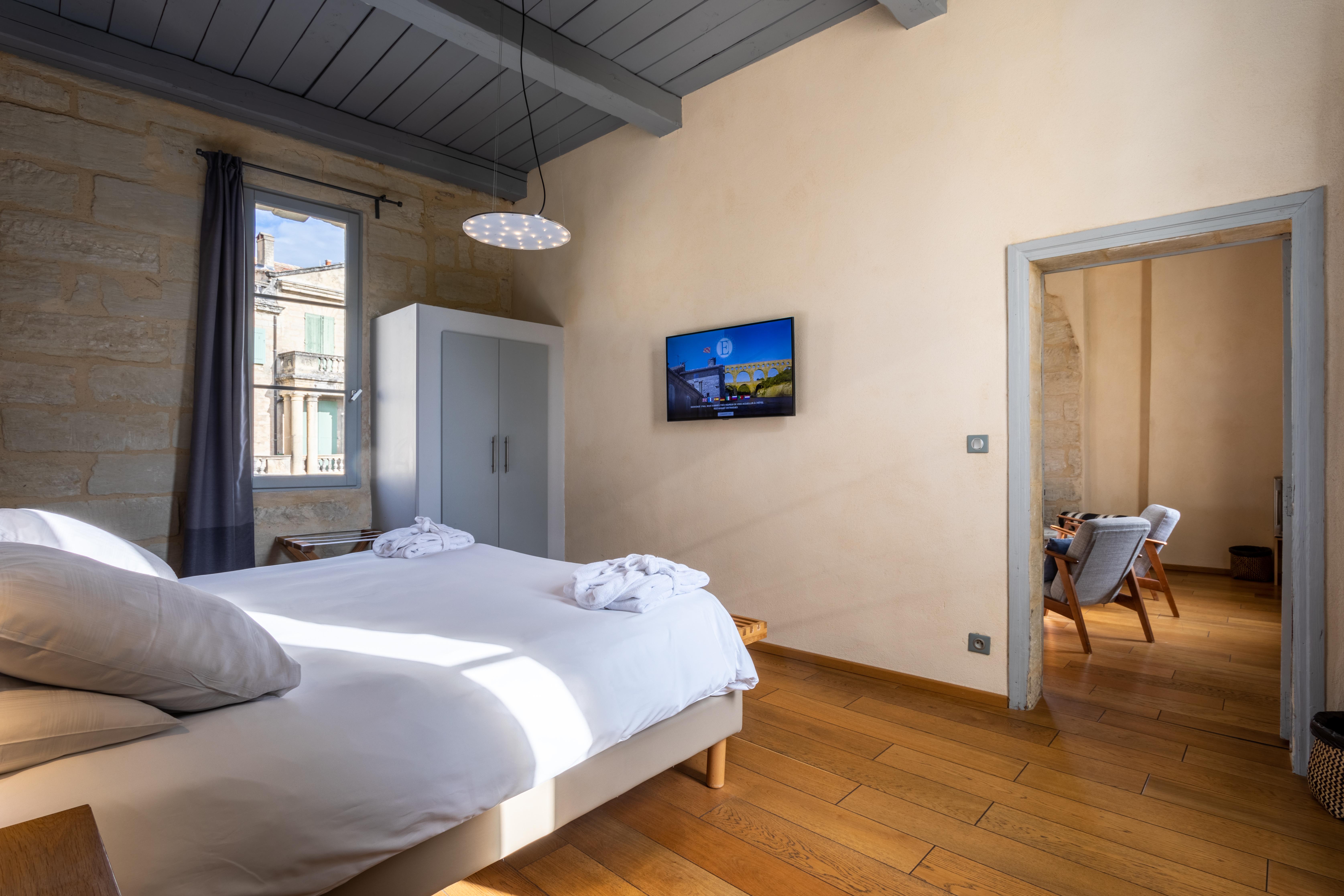 Boutique Hotel Entraigues Юзес Екстер'єр фото