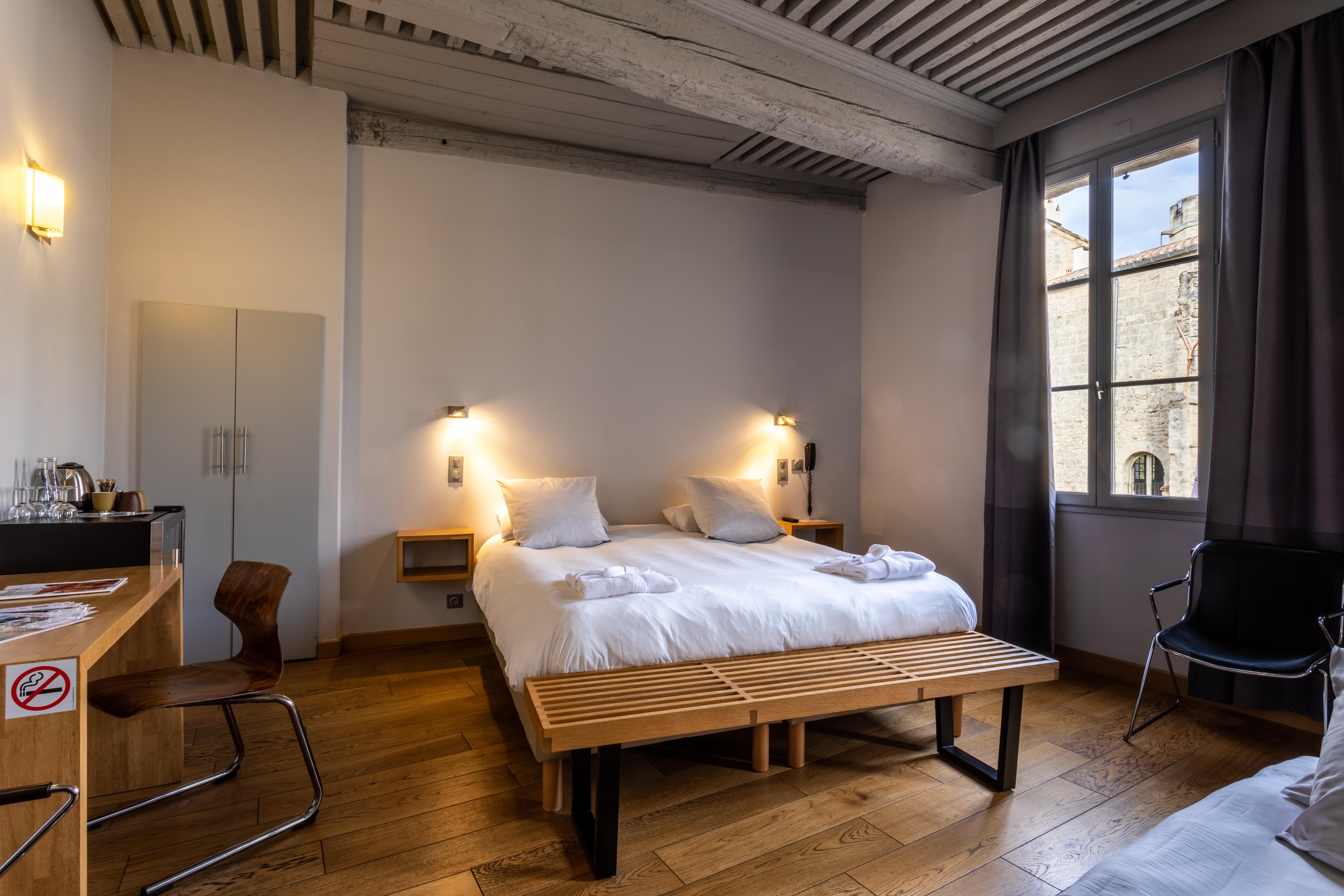 Boutique Hotel Entraigues Юзес Екстер'єр фото