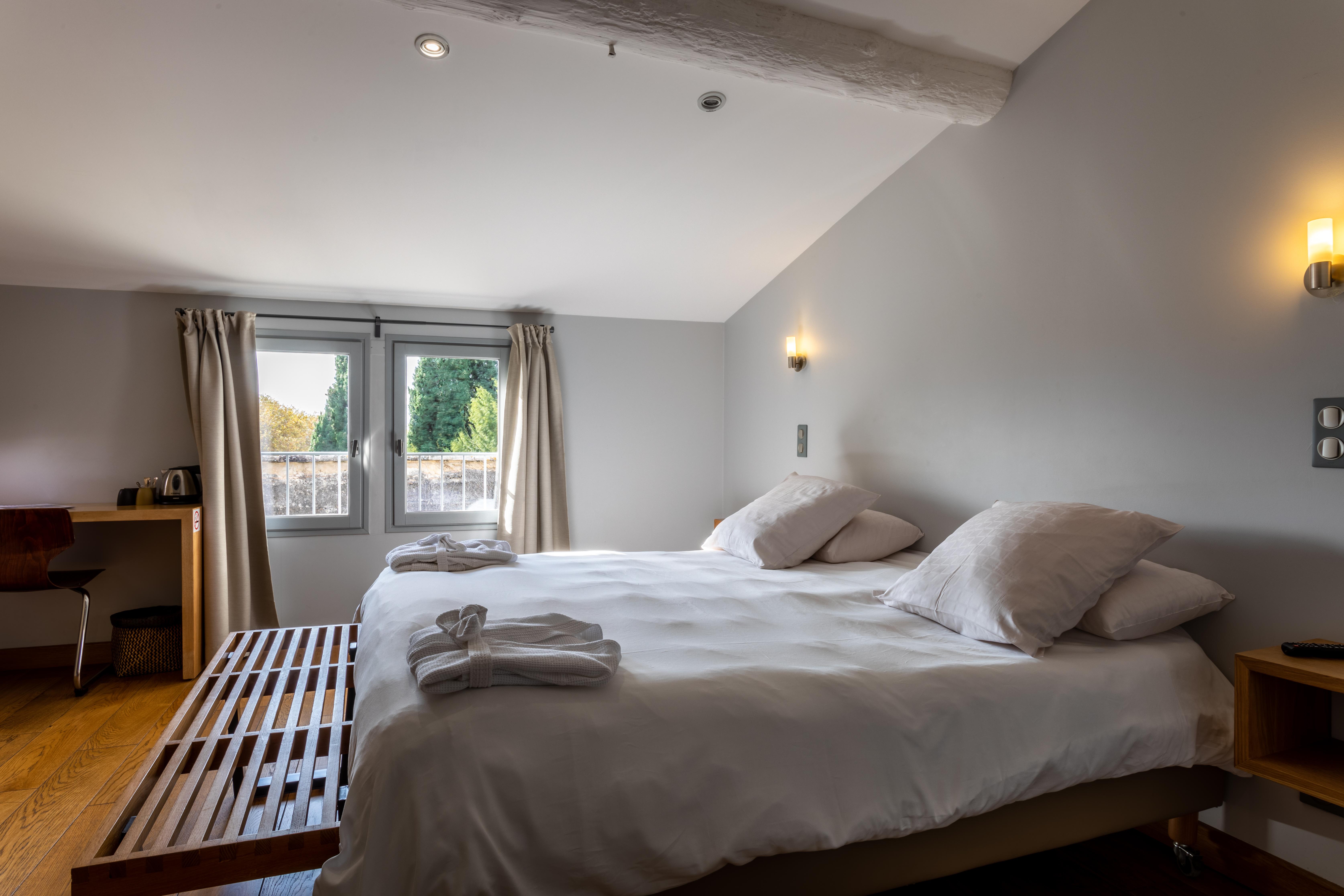 Boutique Hotel Entraigues Юзес Екстер'єр фото