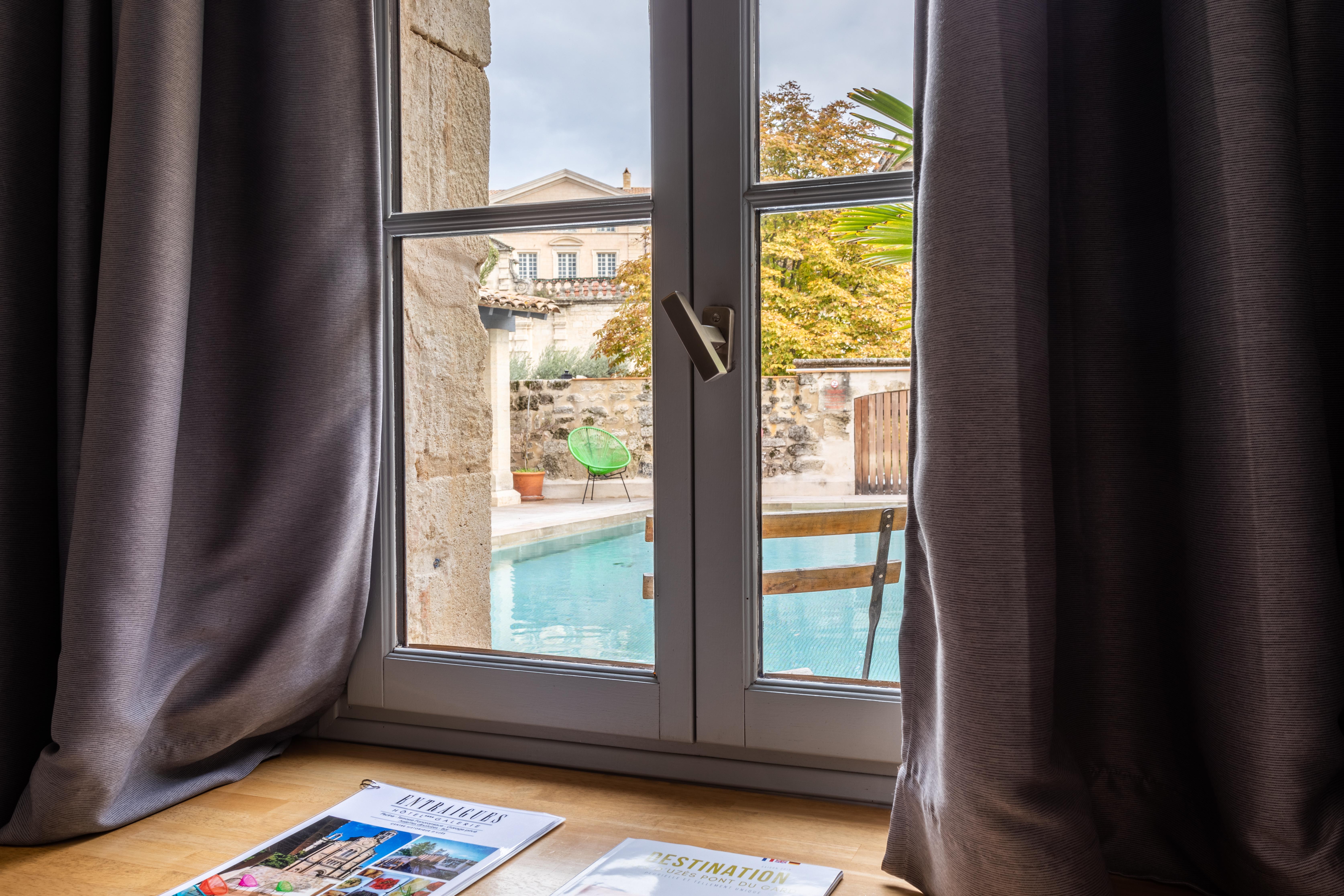 Boutique Hotel Entraigues Юзес Екстер'єр фото