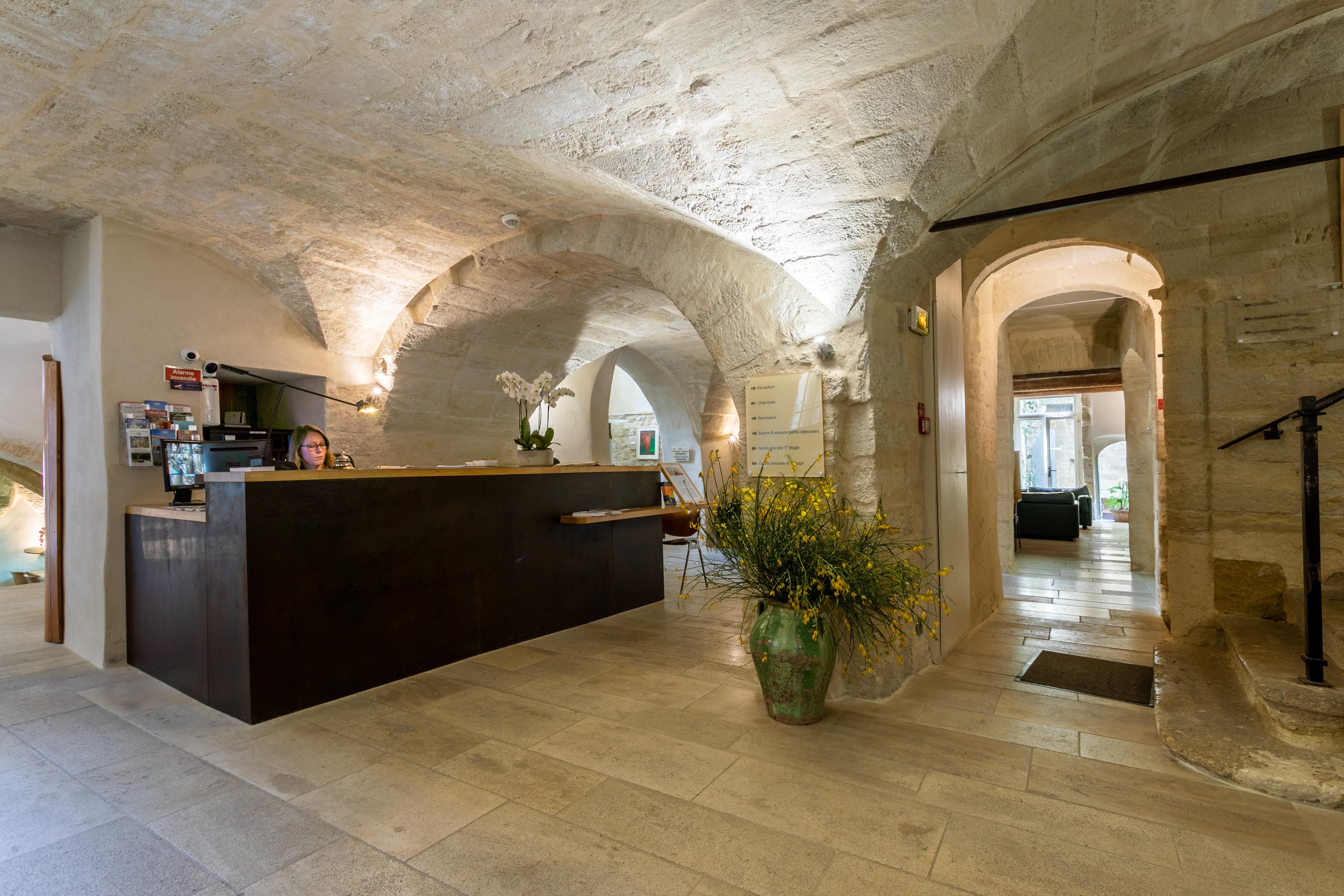Boutique Hotel Entraigues Юзес Екстер'єр фото