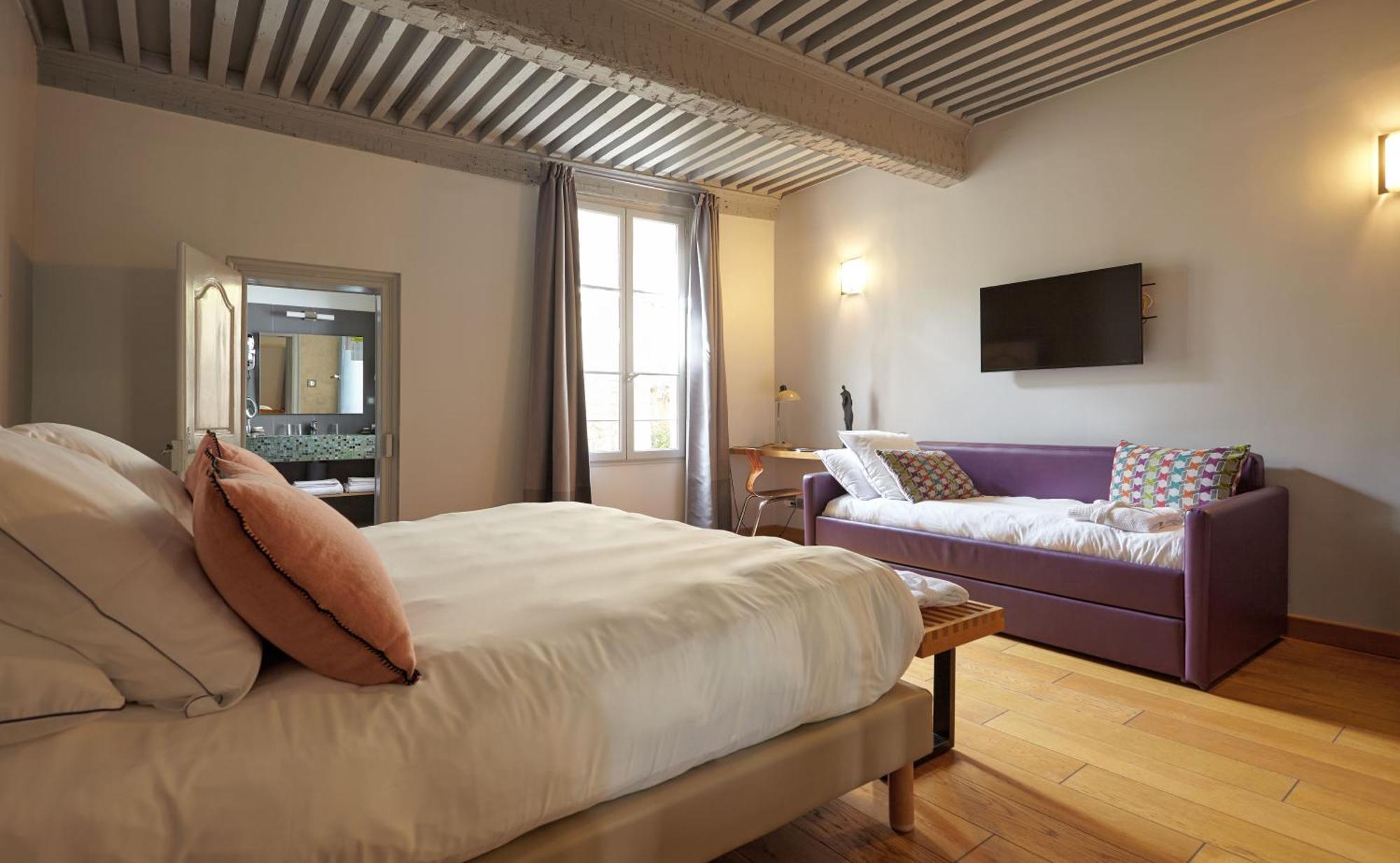 Boutique Hotel Entraigues Юзес Екстер'єр фото